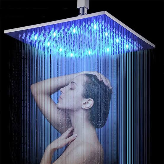 7 colour self powered shower head - Image 2